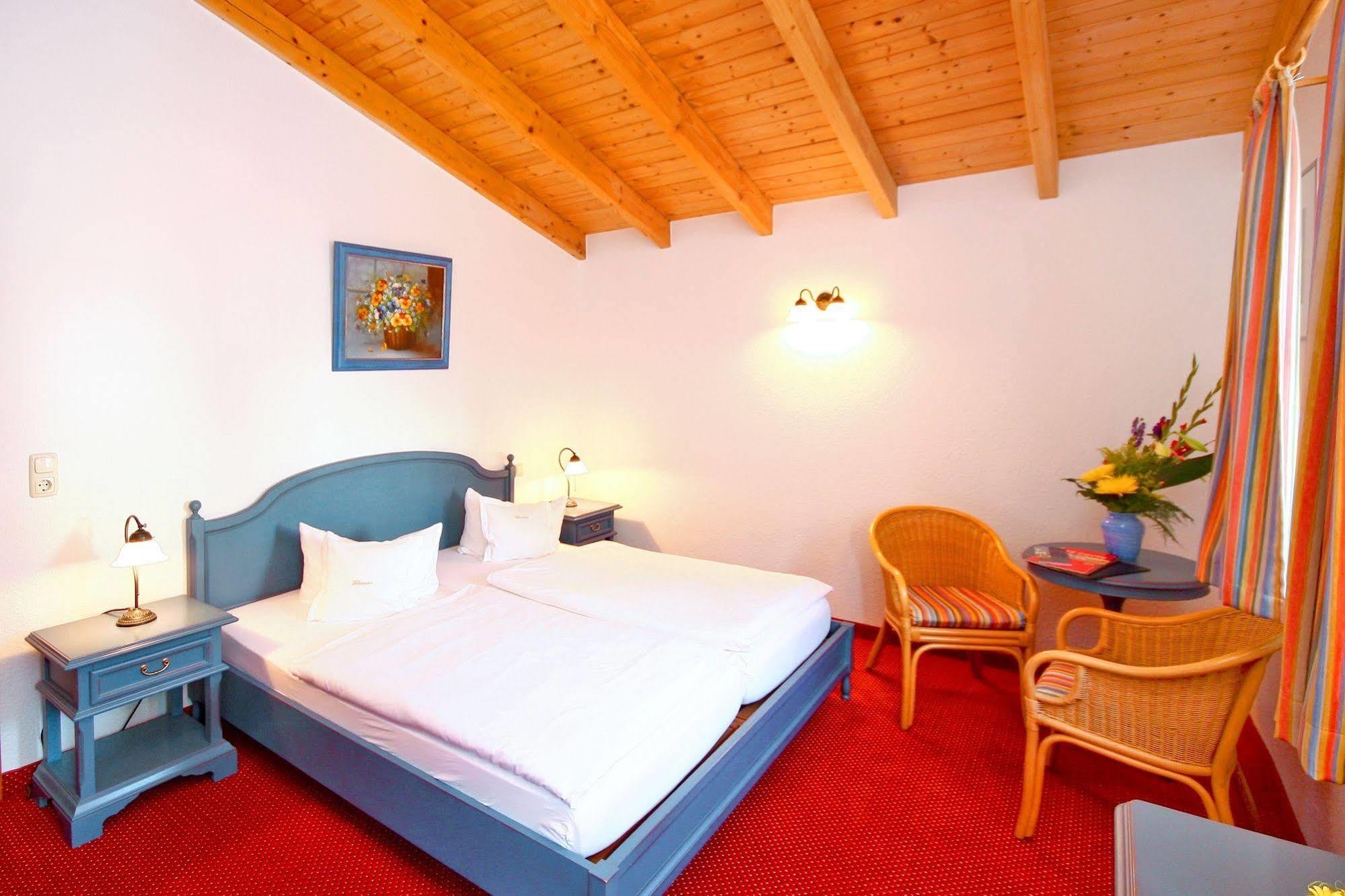 Hotel Garni Getreuer Eckart بينز المظهر الخارجي الصورة